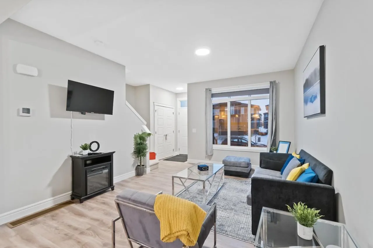 Stylish Home Base For Short Or Long Stays location